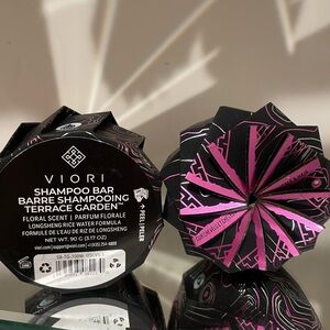 Viori Beauty Shampoo Bar in Terrace Garden